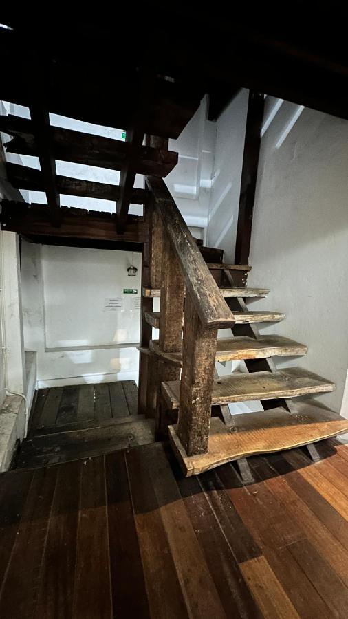 Relax Guest House Patong Bagian luar foto