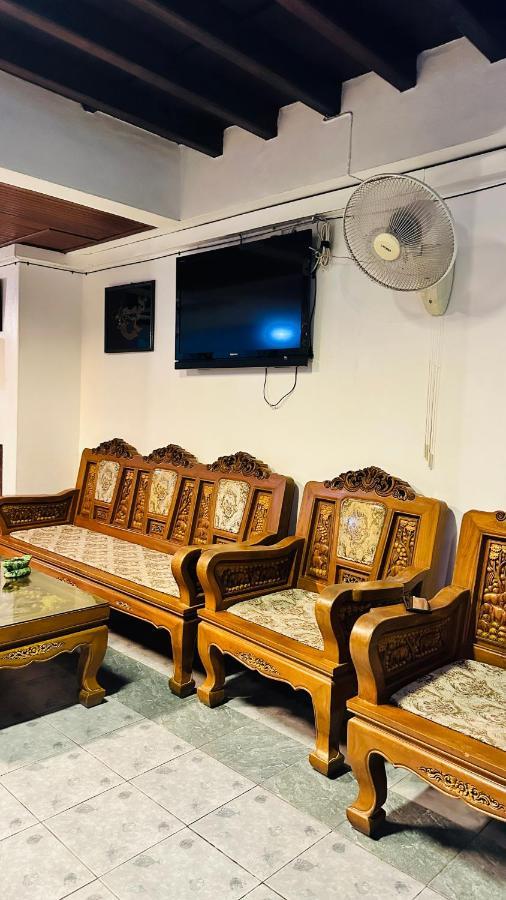 Relax Guest House Patong Bagian luar foto