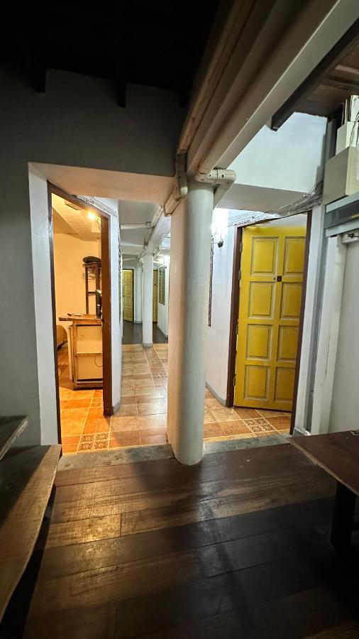 Relax Guest House Patong Bagian luar foto